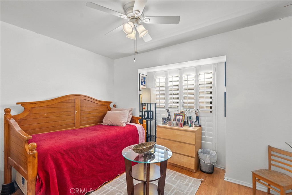 15173 Magnolia Boulevard D