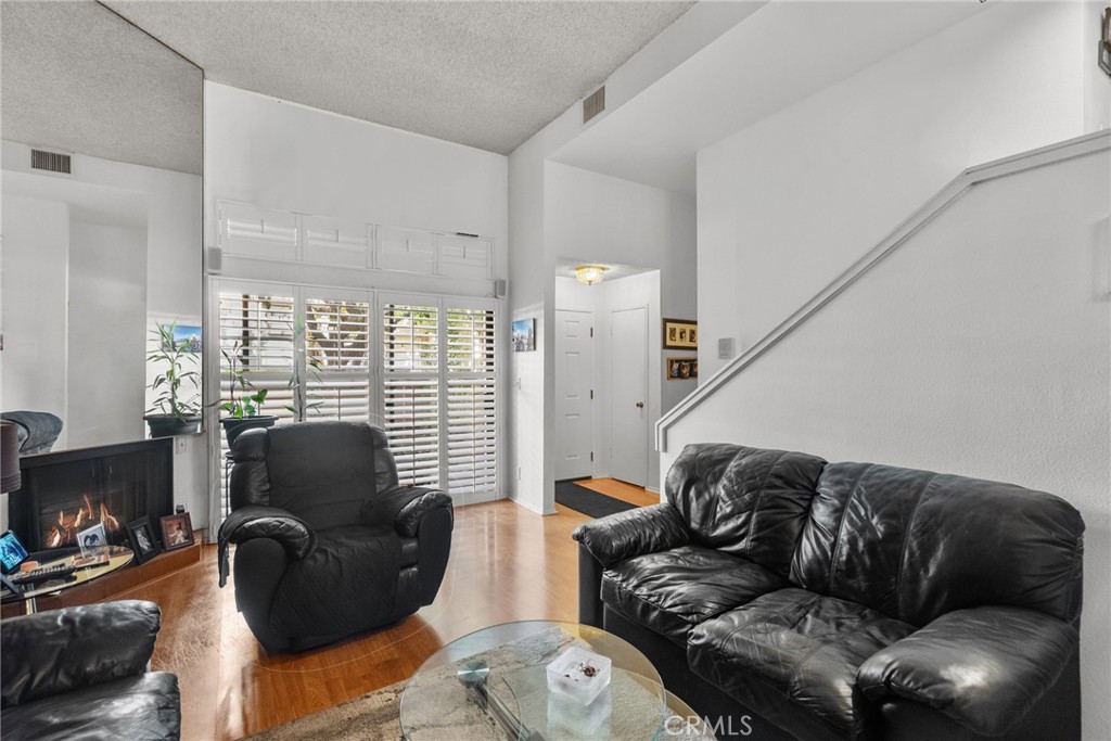 15173 Magnolia Boulevard D