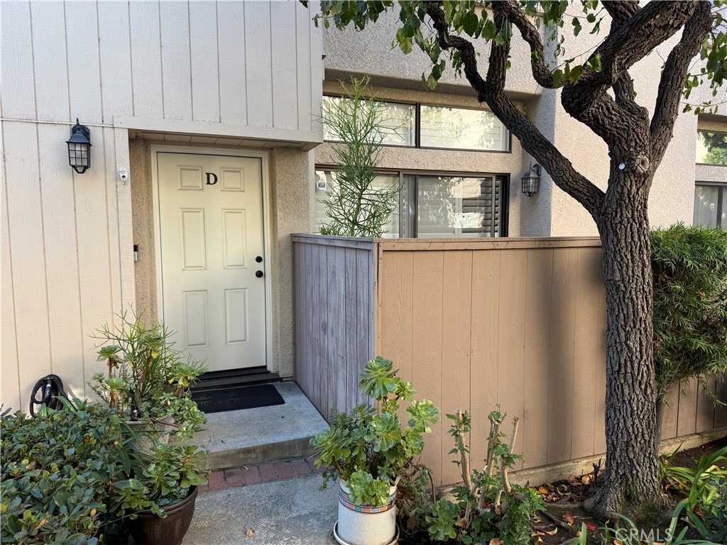 15173 Magnolia Boulevard D