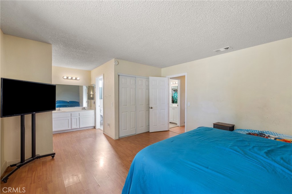 37538 96th Street E