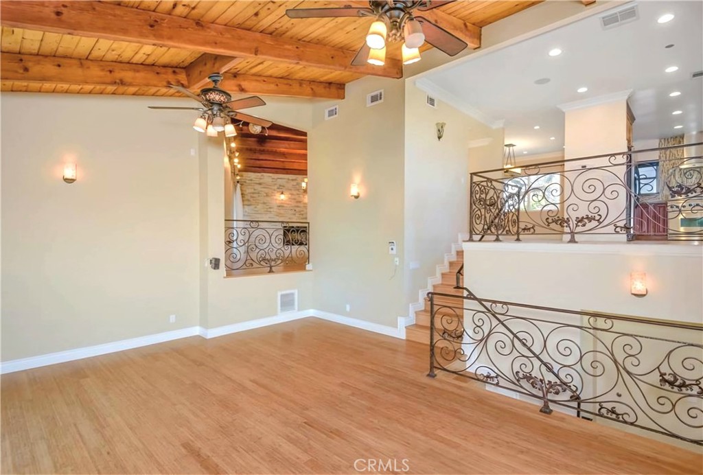 3548 Poppy Drive