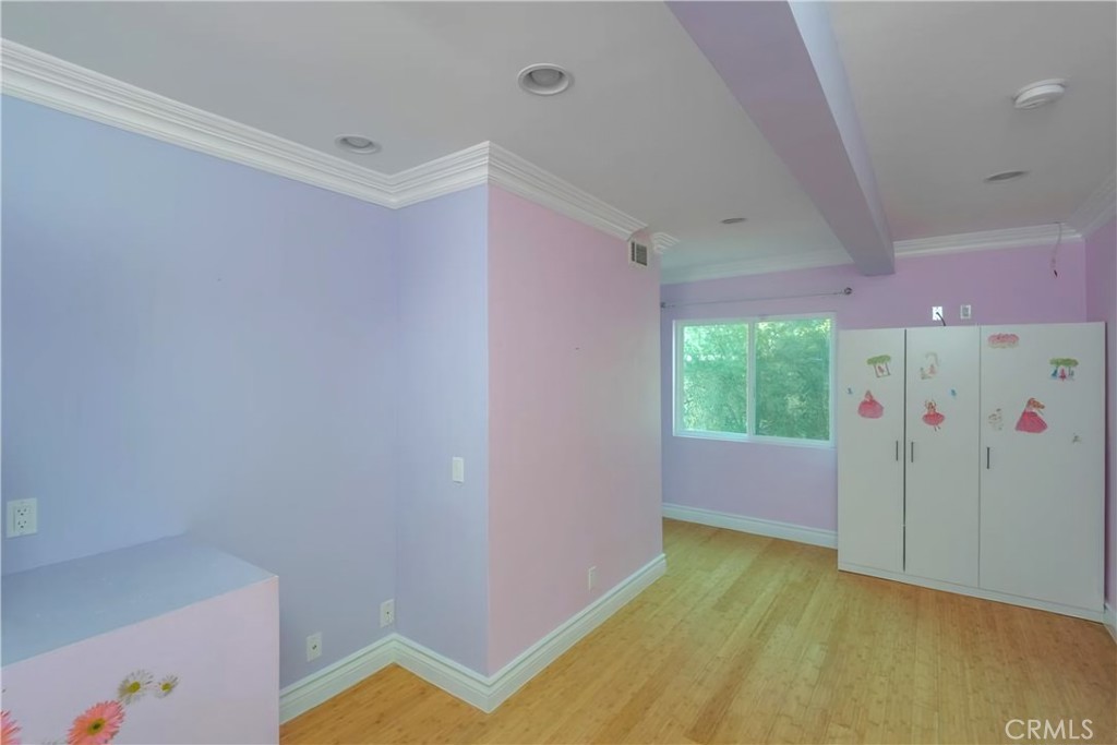 3548 Poppy Drive