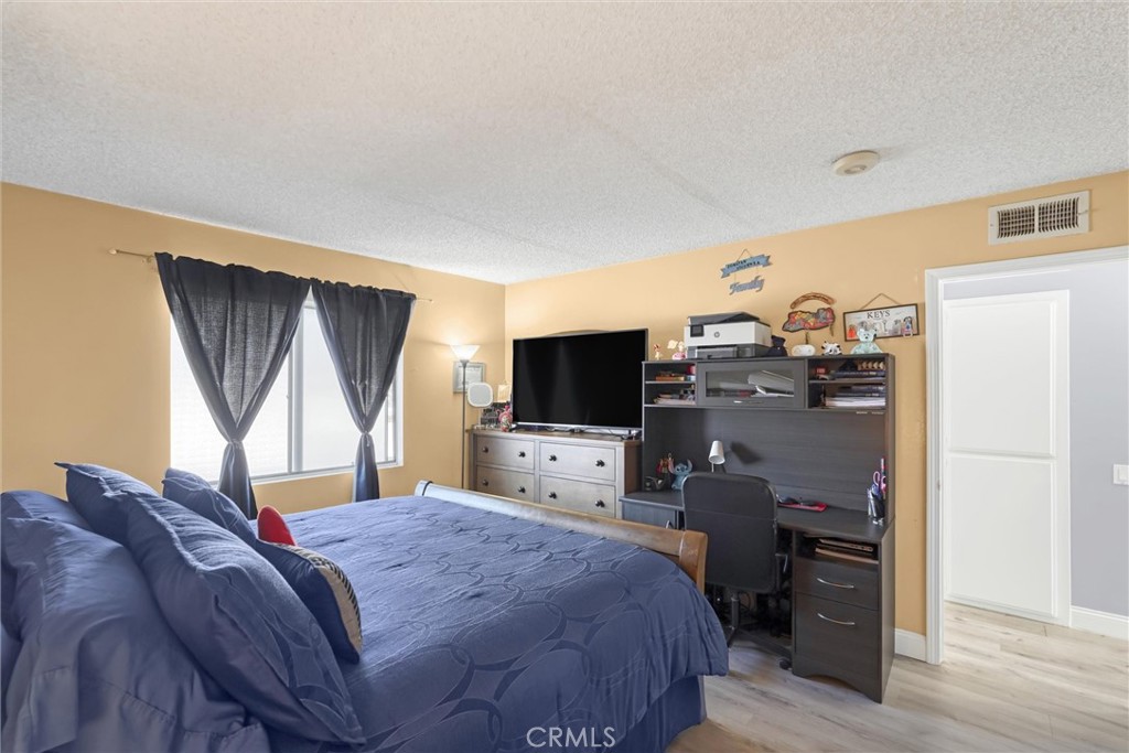 13961 Osborne Street 215