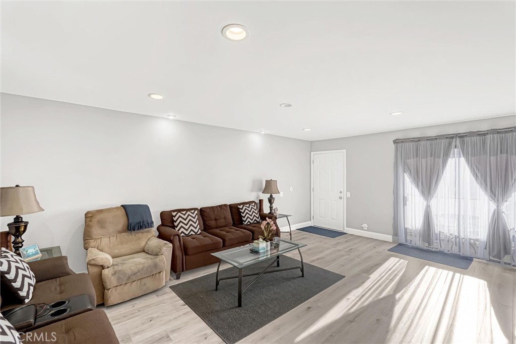13961 Osborne Street 215
