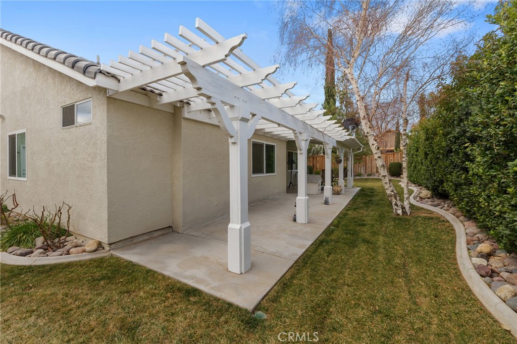 39439 Basalt Court