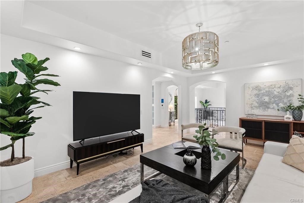 11456 Decente Court