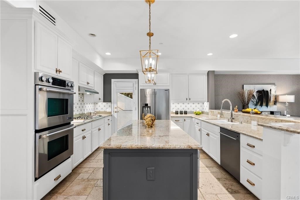 11456 Decente Court