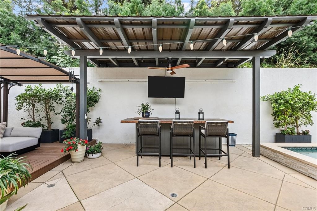 11456 Decente Court