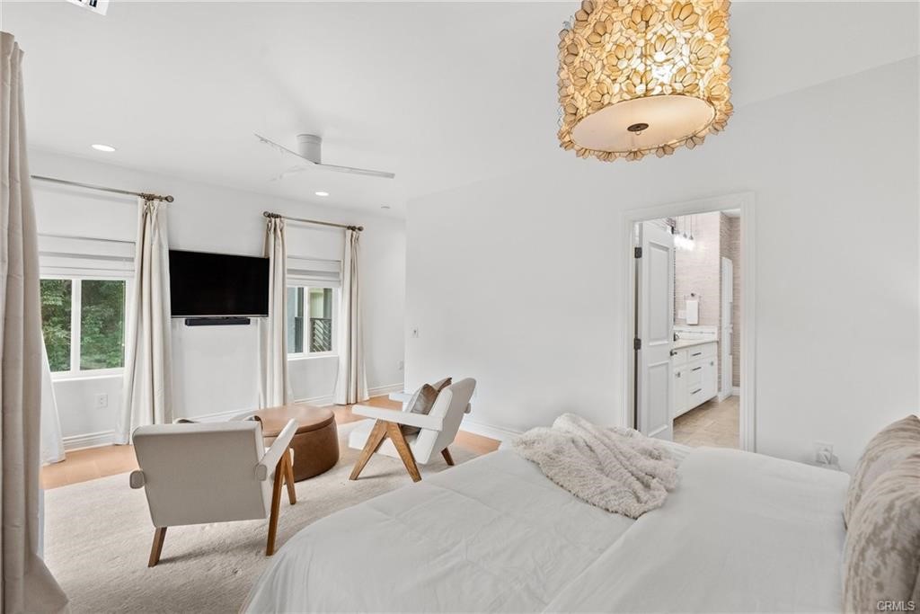 11456 Decente Court