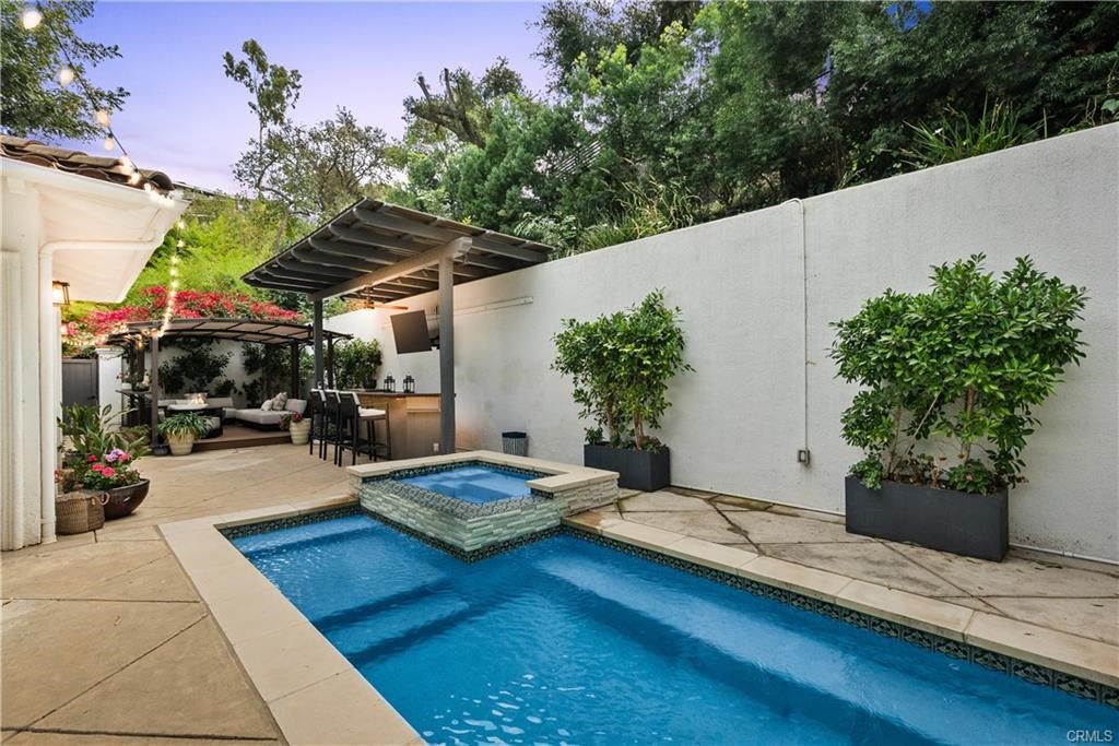 11456 Decente Court