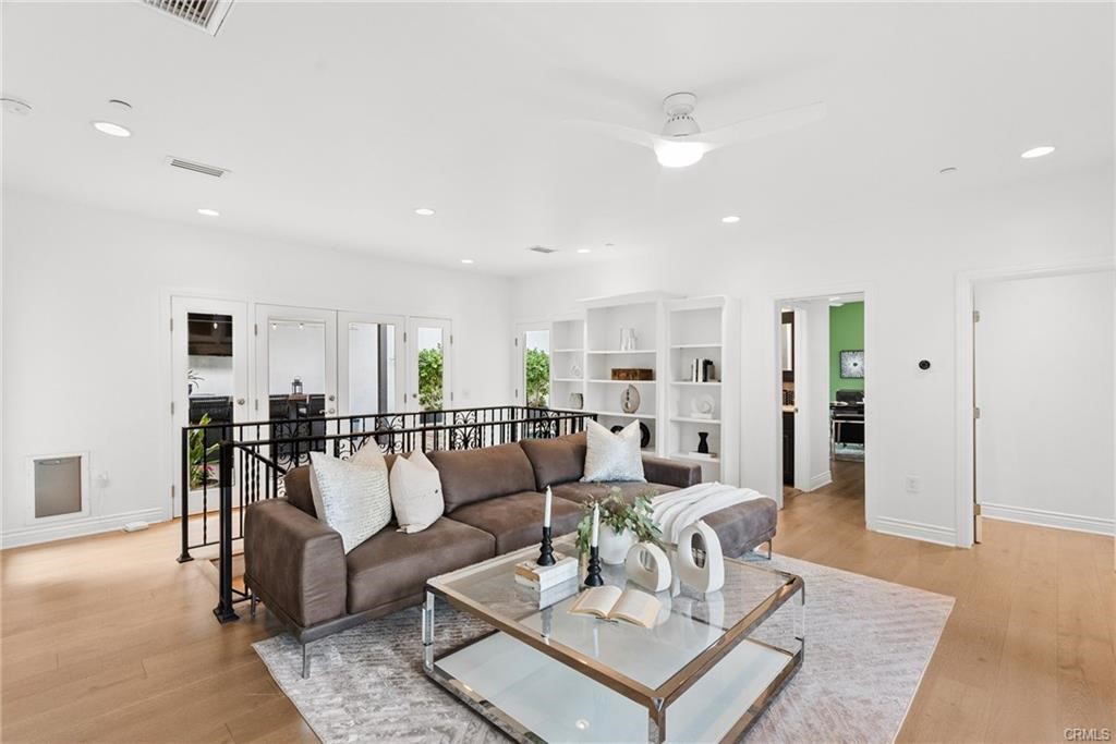 11456 Decente Court