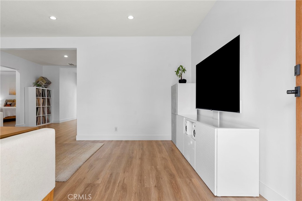 16943 Marlin Place