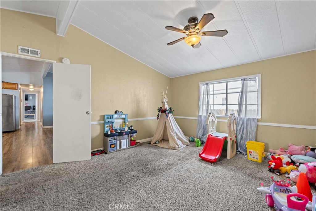 3300 15th Street W 367