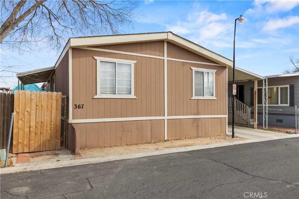 3300 15th Street W 367