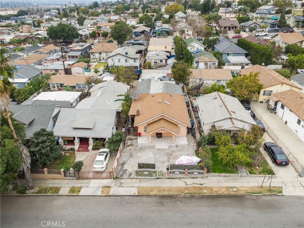 3343 Roseview Avenue