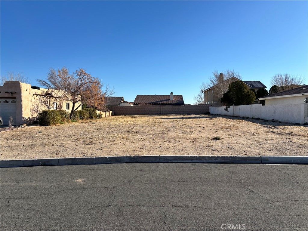 13860 Topmast Drive