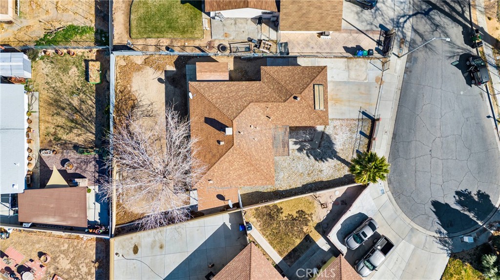 343 E Avenue J14