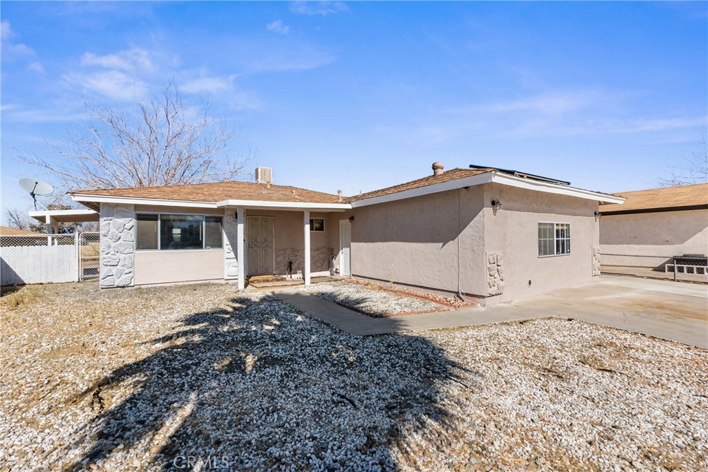 343 E Avenue J14
