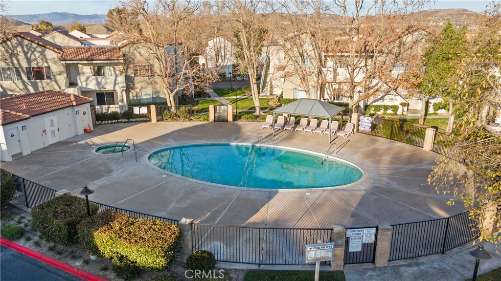 24412 Valle Del Oro 102