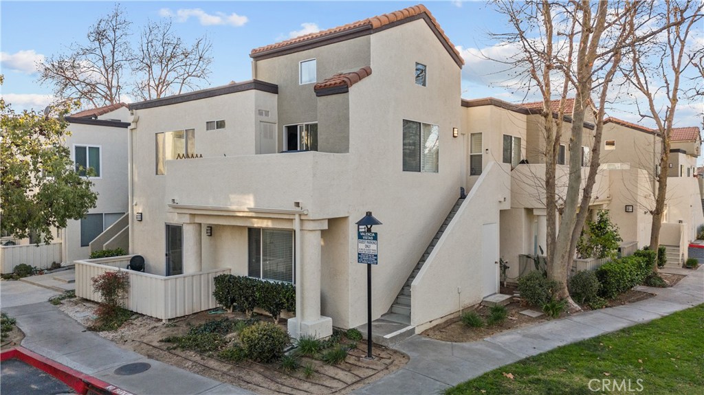 24412 Valle Del Oro 102