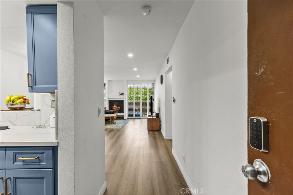 7826 Topanga Canyon Boulevard 1