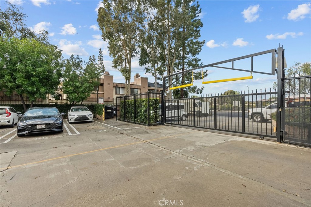 7826 Topanga Canyon Boulevard 1
