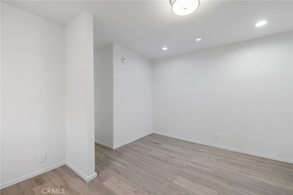819 N Hicks Avenue