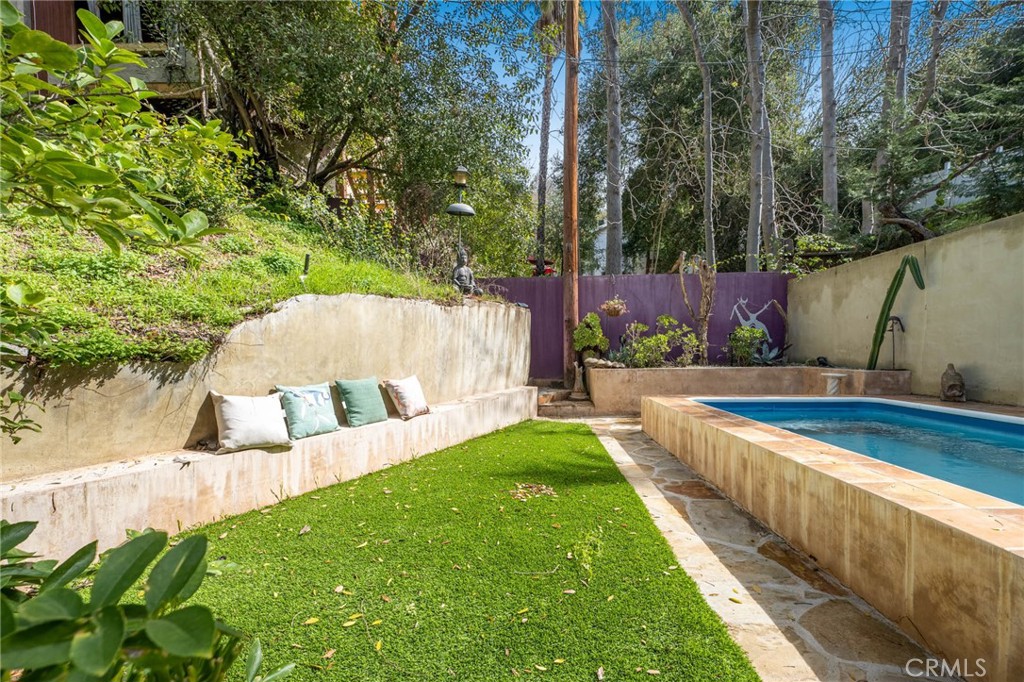 4208 Morro Drive