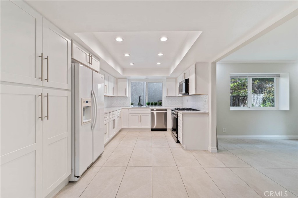4208 Morro Drive