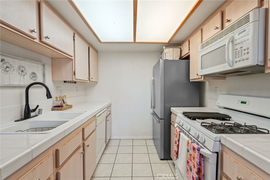 43491 30th Street W 2
