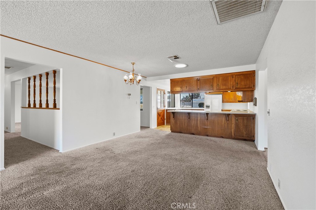 2350 W Avenue M8