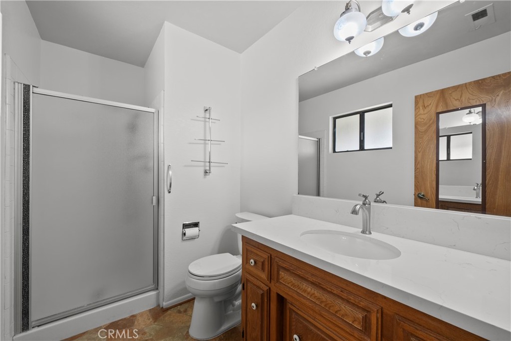 2350 W Avenue M8