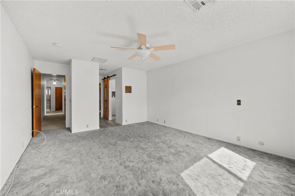 2350 W Avenue M8