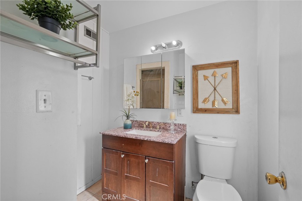 621 W Avenue J10