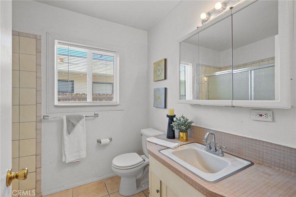621 W Avenue J10
