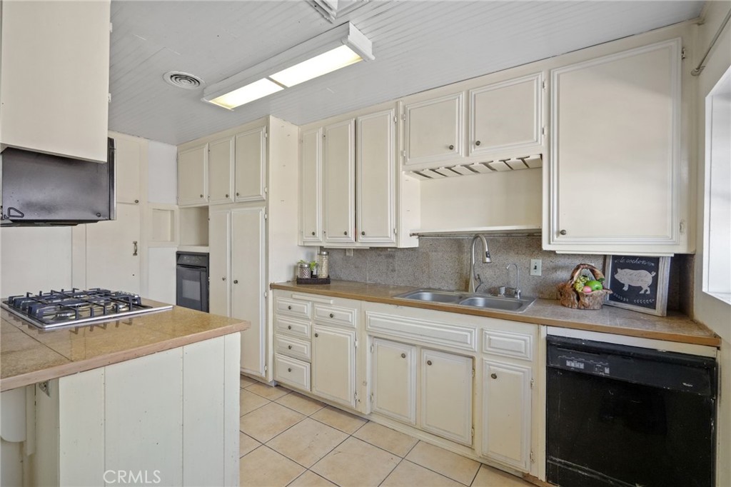 621 W Avenue J10