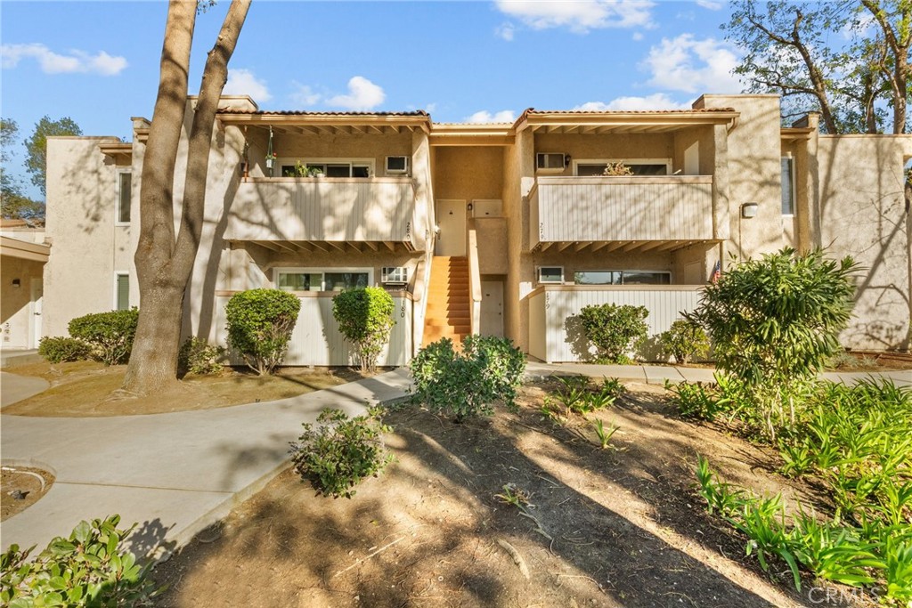 5800 Kanan Road 279