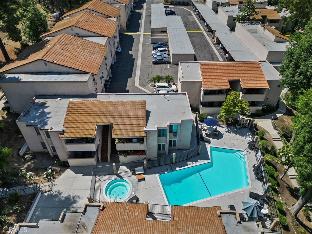 5800 Kanan Road 279