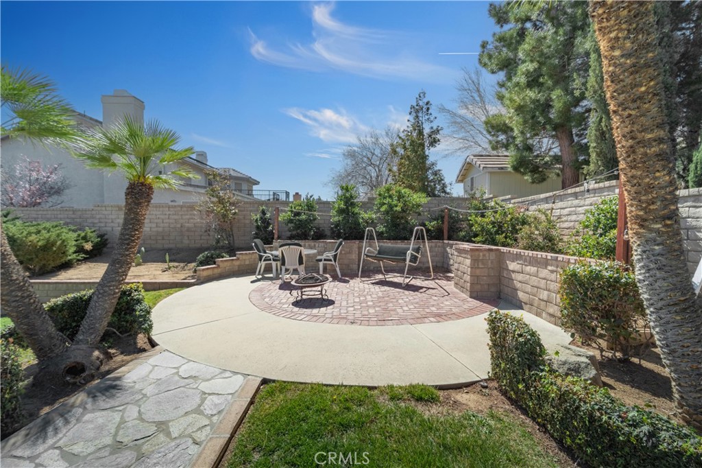 41413 Sequoia Avenue