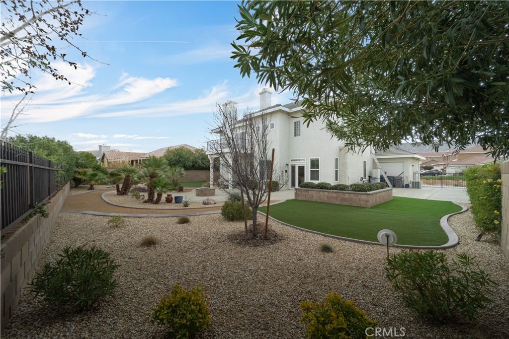42076 Shadow Hills Drive