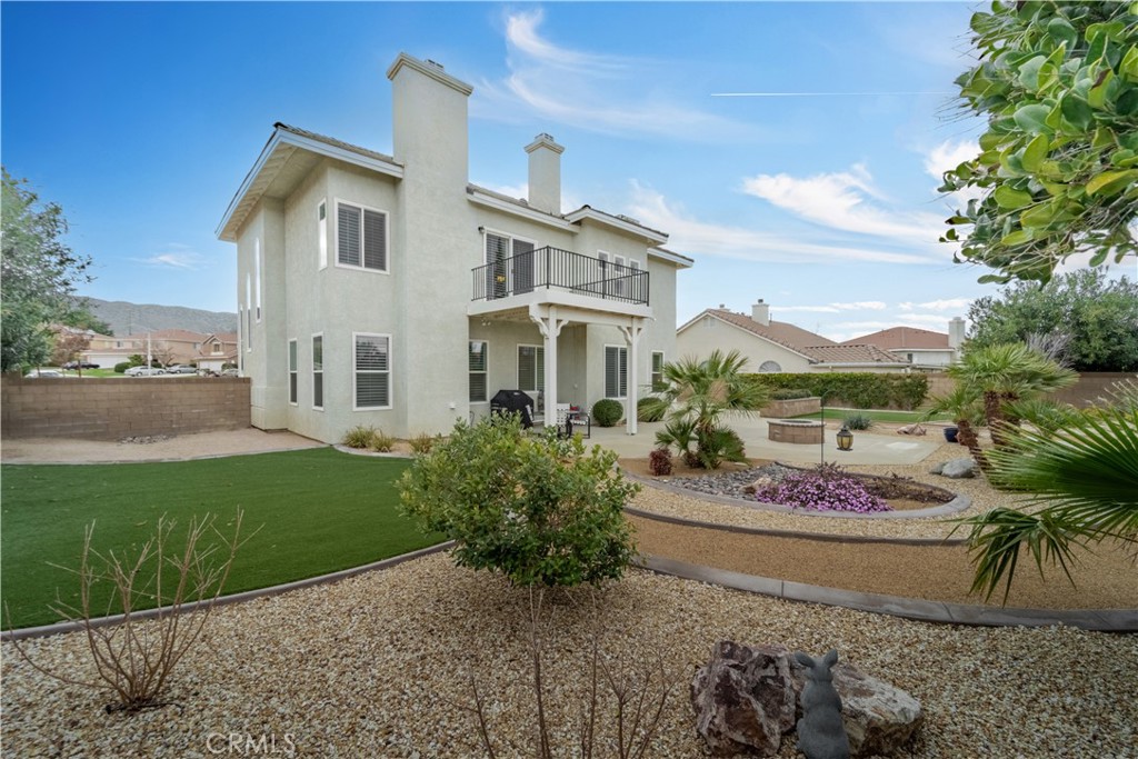 42076 Shadow Hills Drive