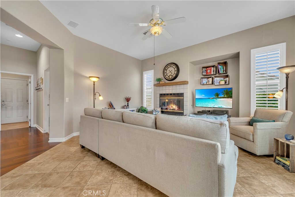 42076 Shadow Hills Drive