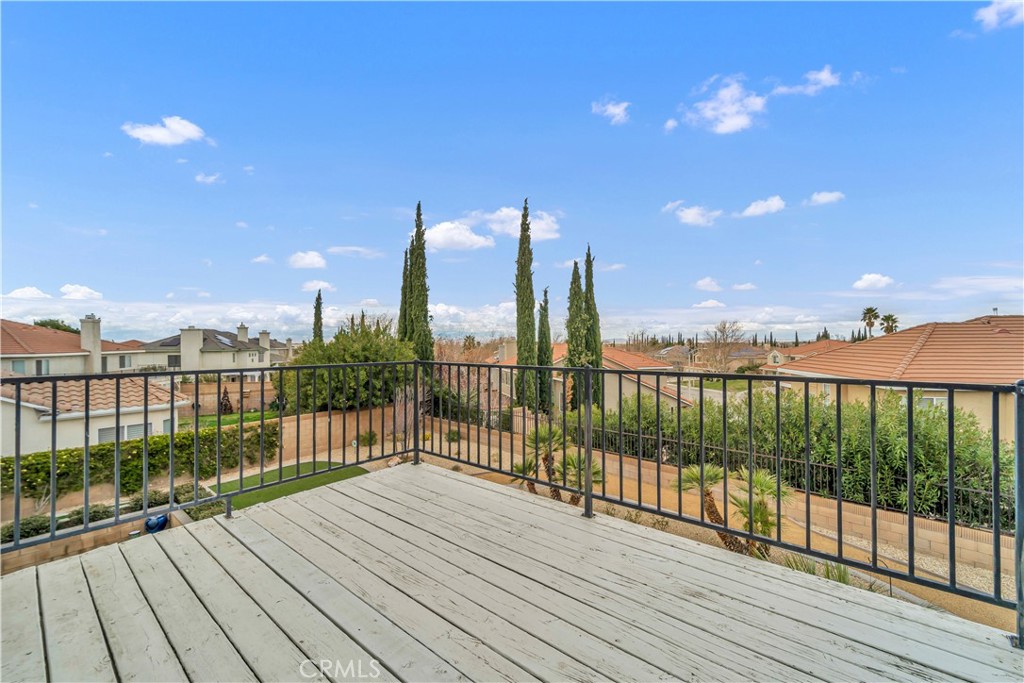42076 Shadow Hills Drive