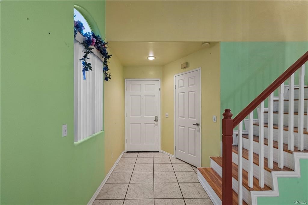9152 Vincente Way