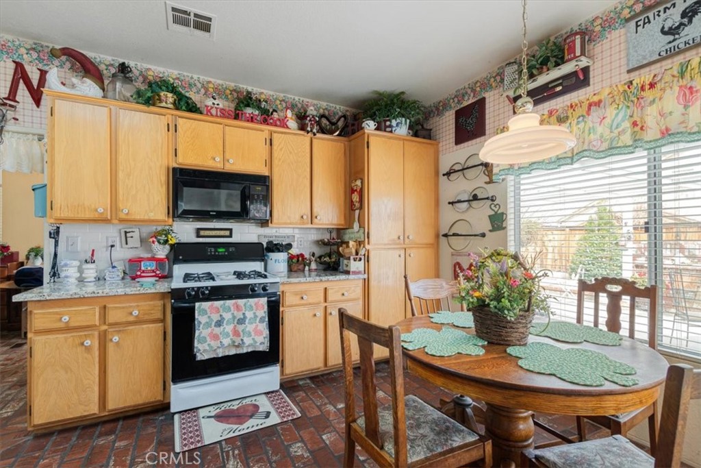 5549 Douglas Fir Court