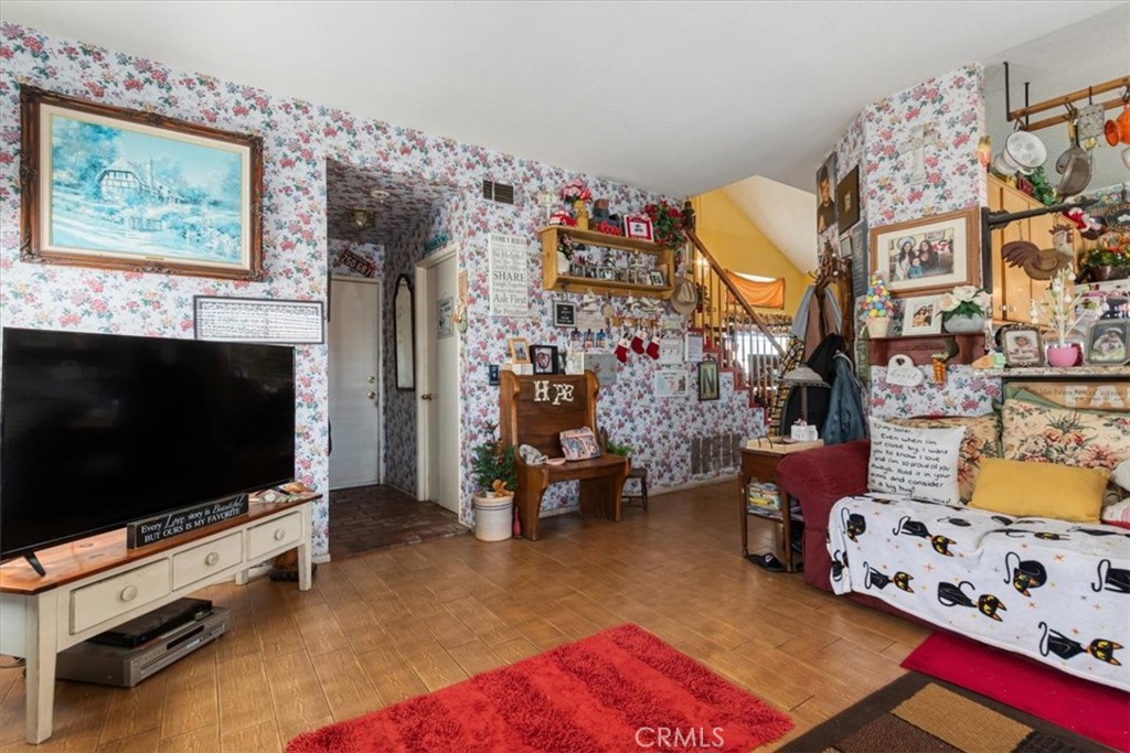5549 Douglas Fir Court