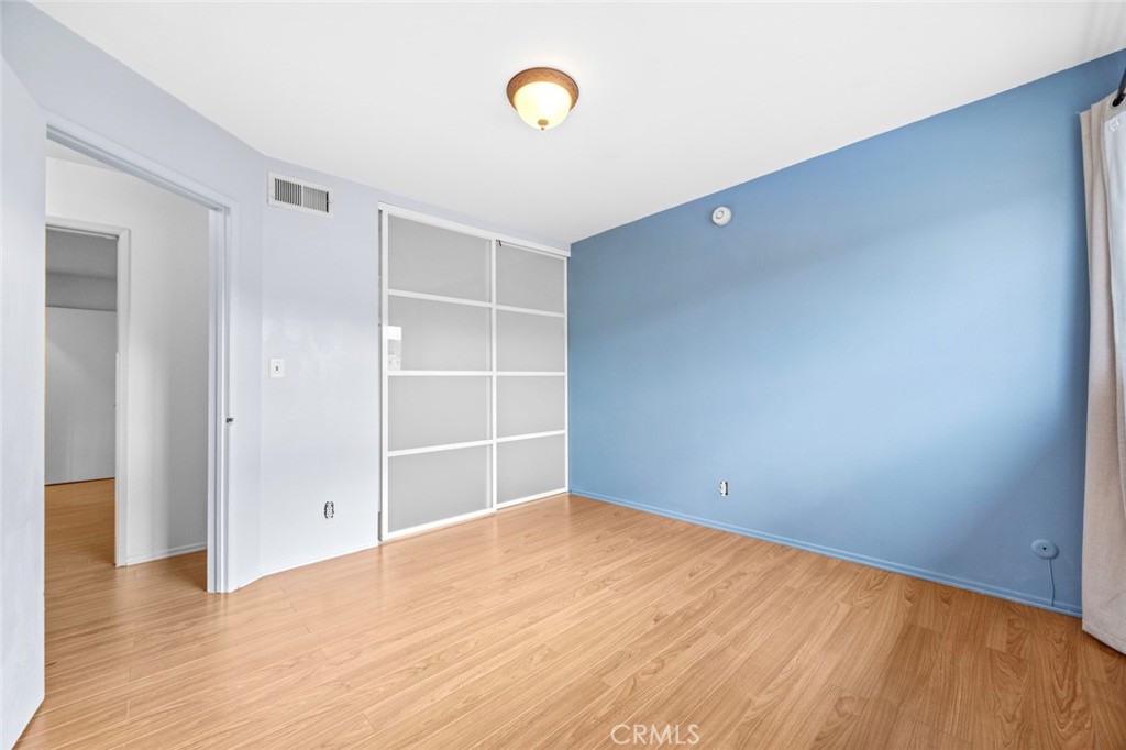 11138 Aqua Vista Street 22