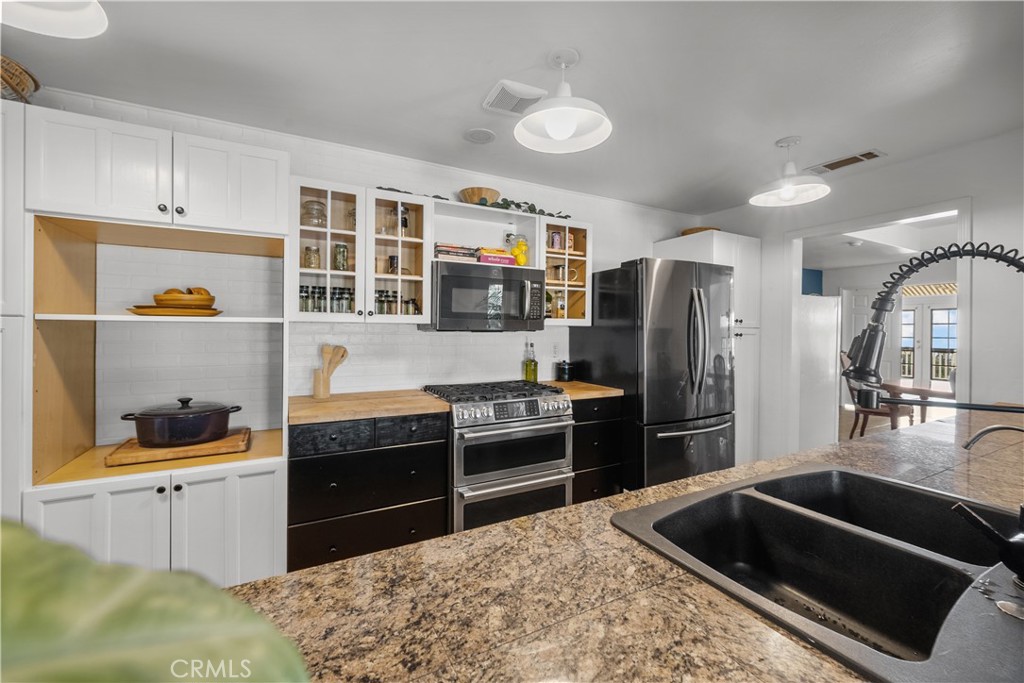 29900 San Joaquin Drive
