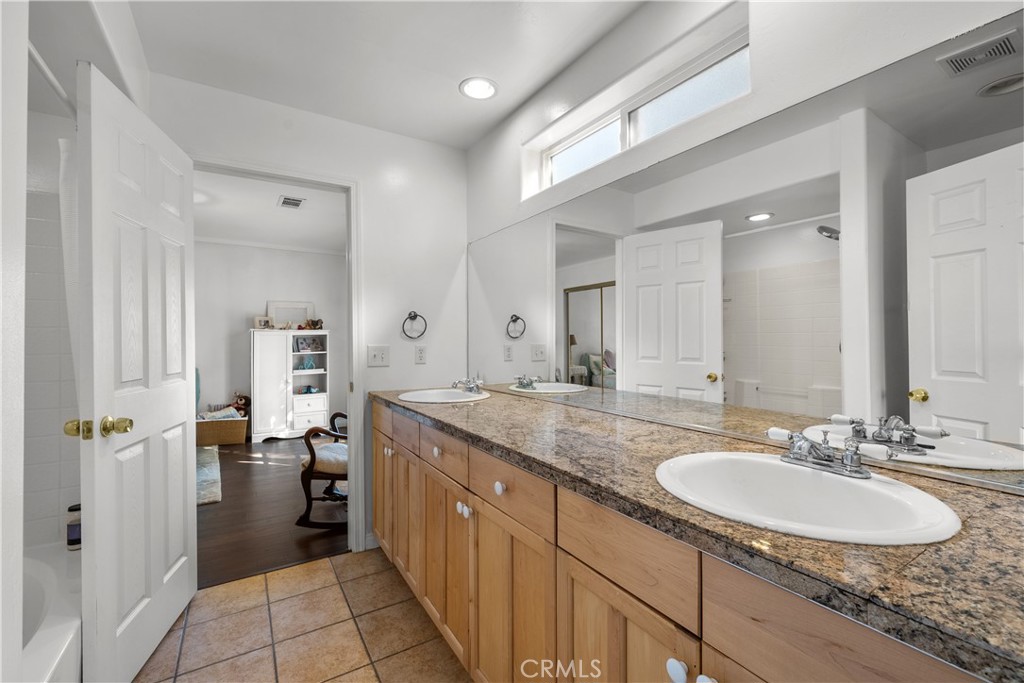 29900 San Joaquin Drive