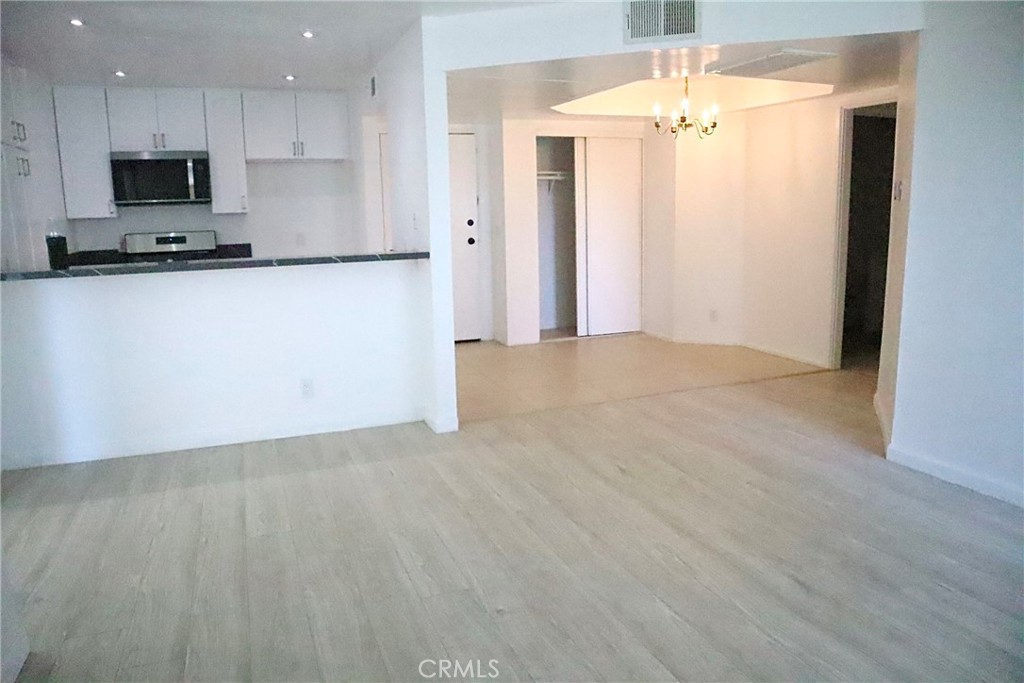 7640 Oso Avenue 220
